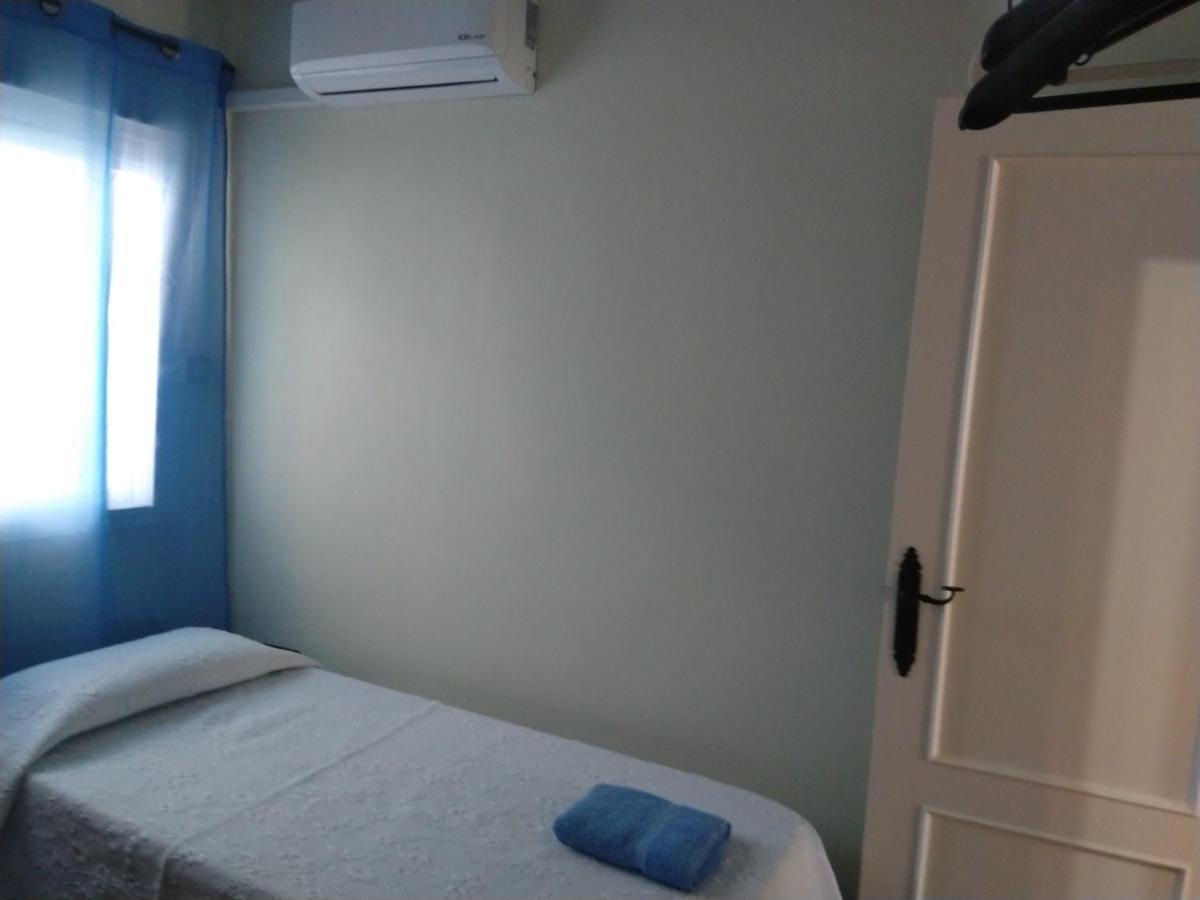 Piso Playa Los Bateles Conil Apartment โกนิล เด ลาฟรอนเตรา ภายนอก รูปภาพ